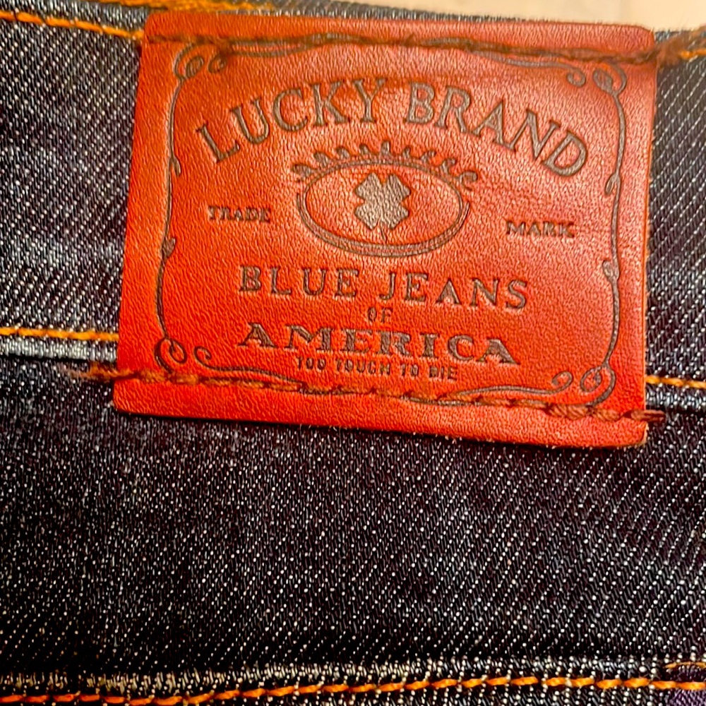 Blue jeans sweet and straight leg great condition
